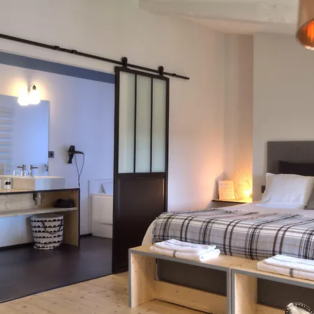 Bed & Breakfast Le Carre 1705 3*