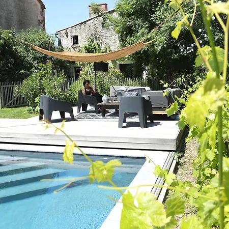 Le Carre 1705 Angoulins