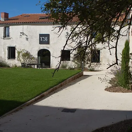 Nocleg ze śniadaniem Le Carre 1705 3*